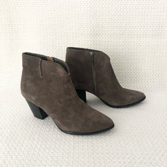 Frye JENNIFER Brown Grey Suede Pointed Stacked Heel Dress Ankle Boots 6 - Picture 1 of 12